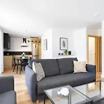 Home2book Relaxing Getaway With Terrace & Pool Apartament