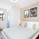 Home2book Relaxing Getaway With Terrace & Pool Apartament *