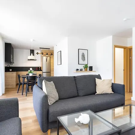 Home2book Relaxing Getaway With Terrace & Pool Διαμέρισμα