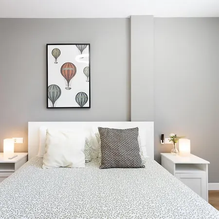 Home2book Relaxing Getaway With Terrace & Pool 아파트 산미겔데아보나