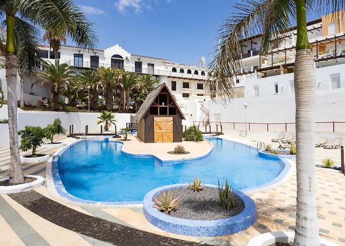 Home2book Relaxing Getaway With Terrace & Pool * Σαν Μιγκέλ ντε Αμπόνα